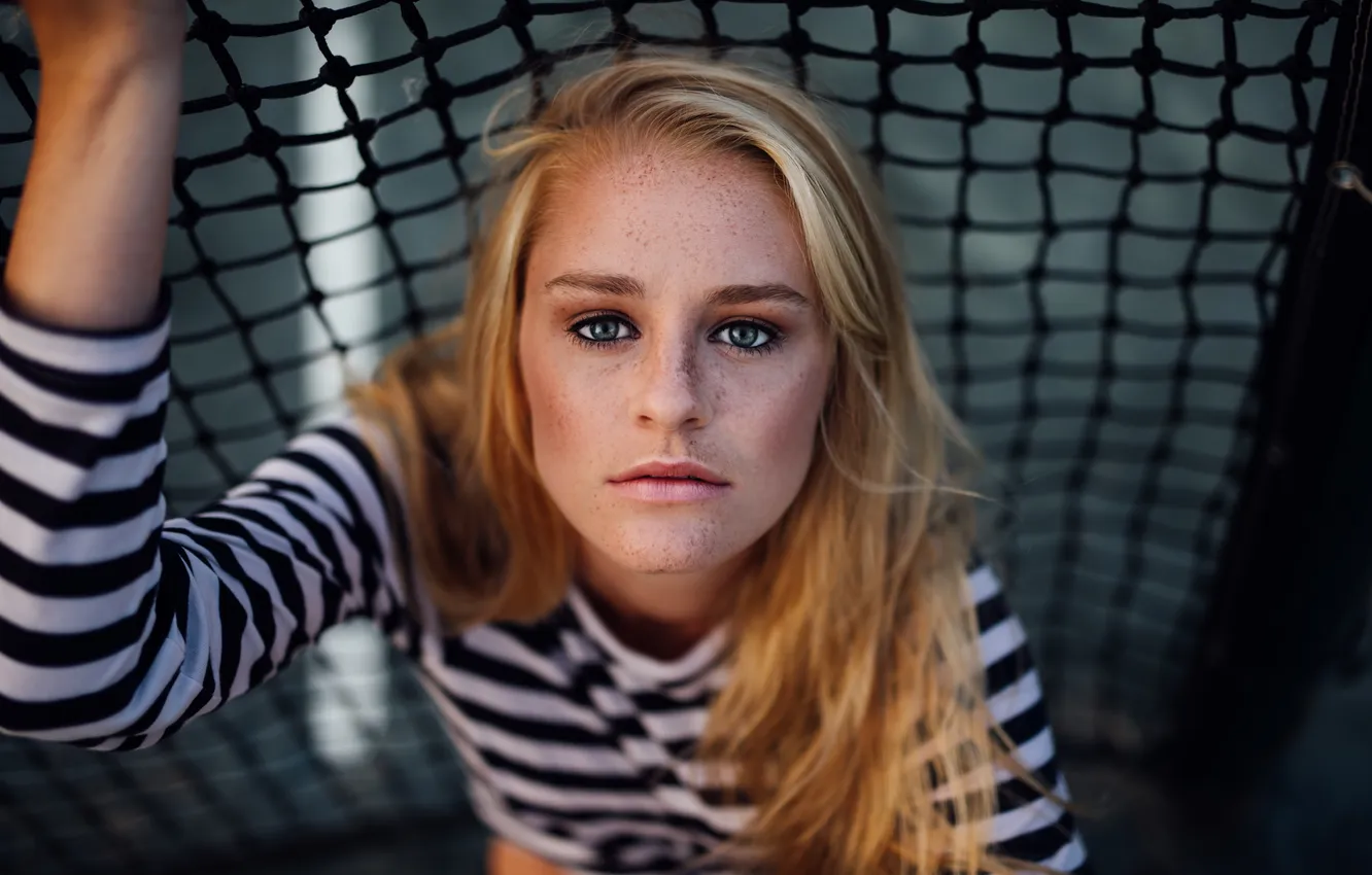 Photo wallpaper look, girl, face, background, hair, lips, Meagan