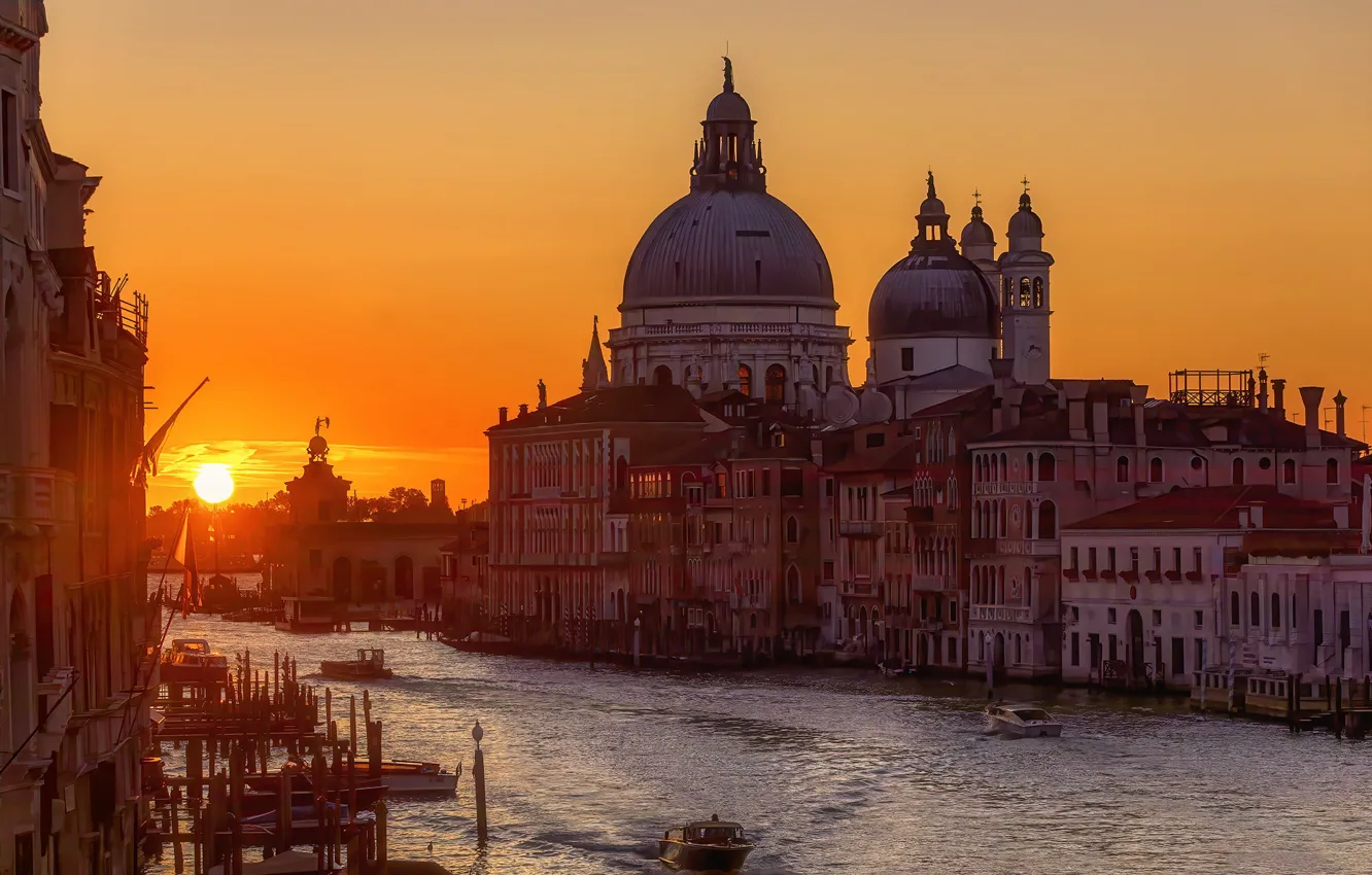 Photo wallpaper Italy, sunrise, The Basilica of Santa Maria della Salut