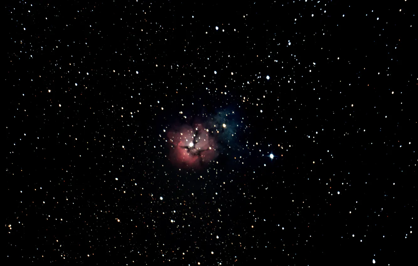 Photo wallpaper nebula, in the constellation, Trifid Nebula, Sagittarius, trilobal, diffuse