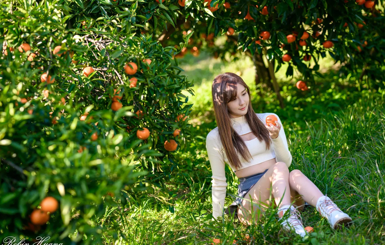 Photo wallpaper the sun, pose, model, orange, skirt, portrait, makeup, figure