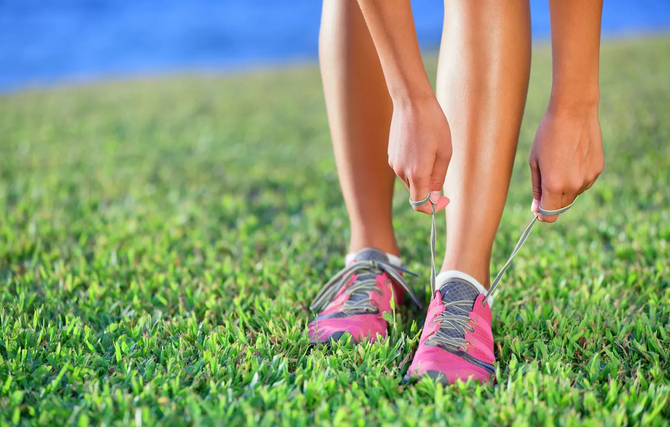 Photo wallpaper tying shoes, athletic shoes, outdoor exercise