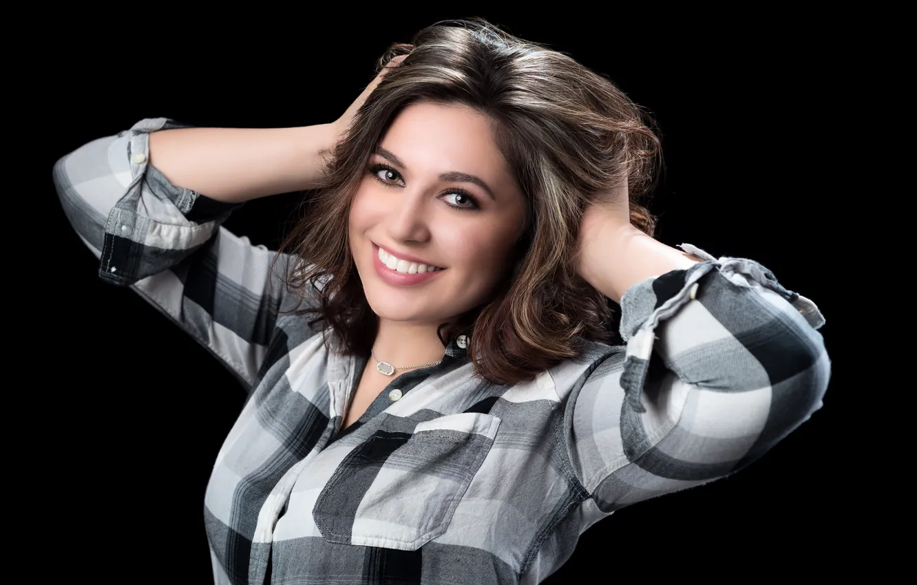 Photo wallpaper girl, smile, sweetheart, shirt, Calyn