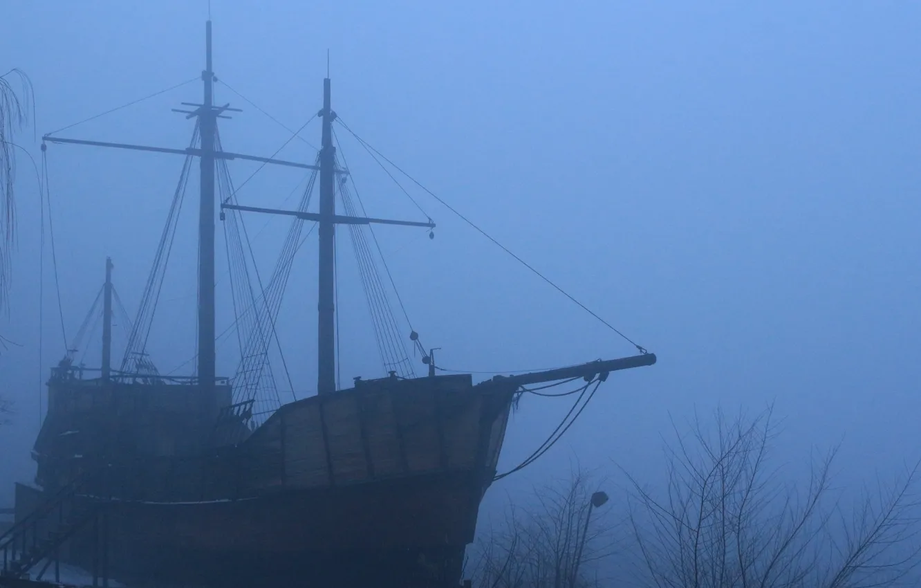 Photo wallpaper the city, fog, ship