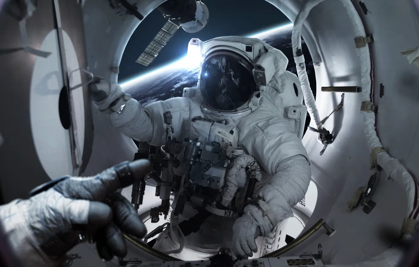 Photo wallpaper people, astronaut, station, the suit, costume, space, space station, station