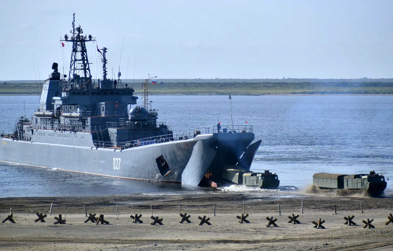 Photo wallpaper ship, large, exercises, landing, Kondopoga