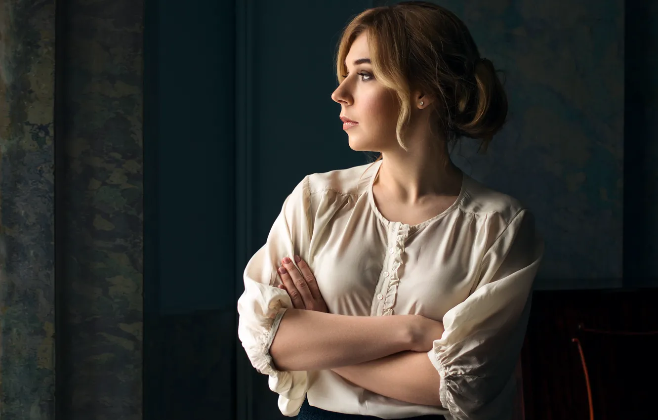 Photo wallpaper girl, pose, portrait, Anastasia, Albert Lesnoy