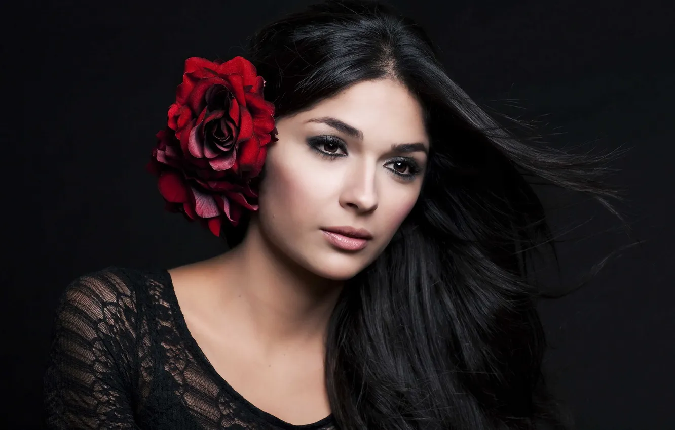 Photo wallpaper girl, roses, Sara