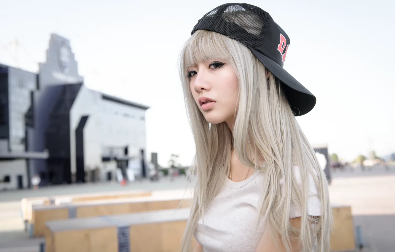 Photo wallpaper girl, face, hair, cap