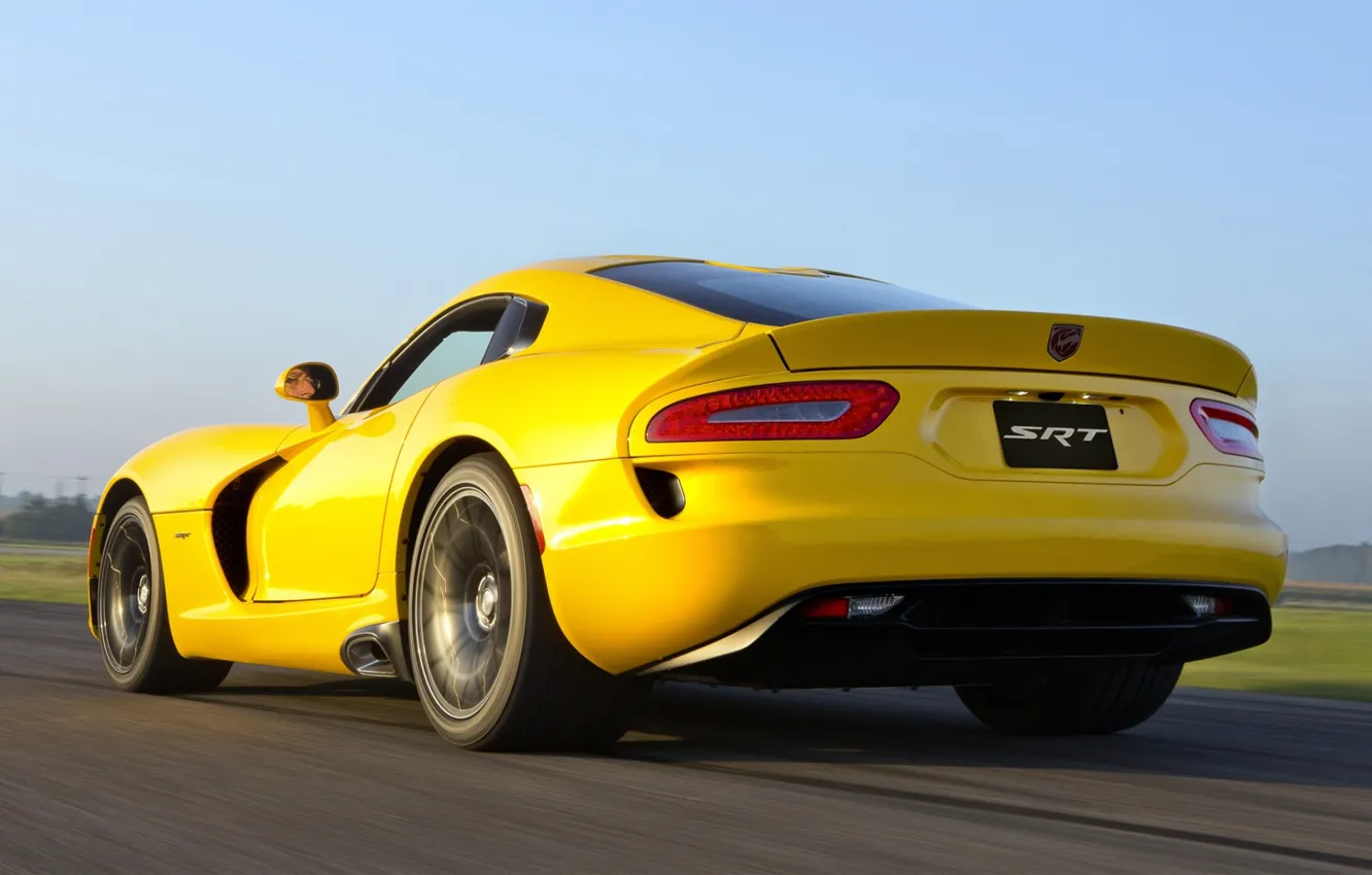 Photo wallpaper the sky, yellow, Dodge, Dodge, supercar, Viper, rear view, GTS