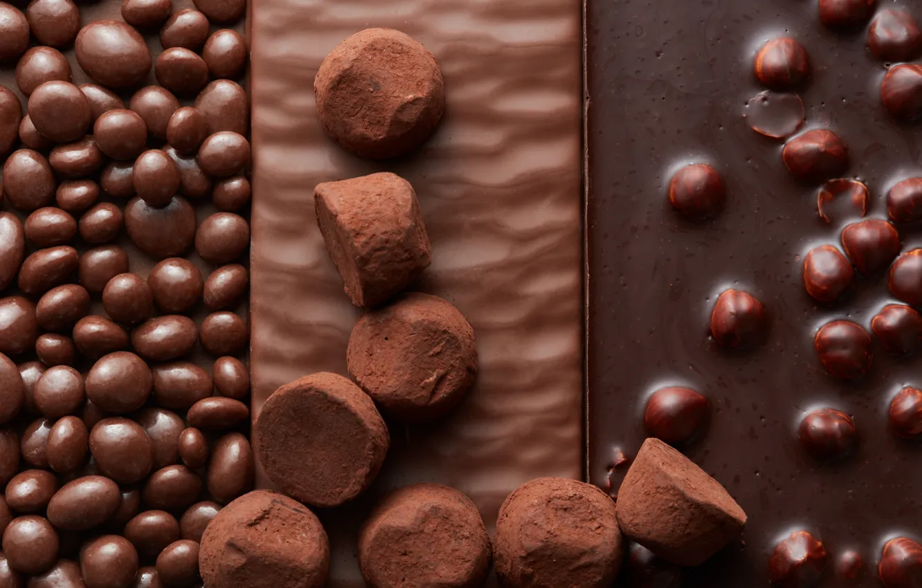 Photo wallpaper close-up, chocolate, candy, sweets, nuts, dragge
