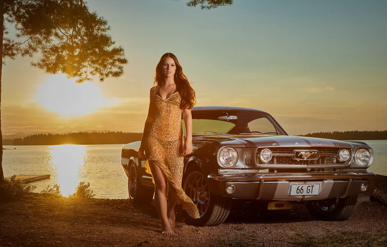 Photo wallpaper auto, look, Ford, Erotic, beautiful girl, posing on the car, Laura Fitzek