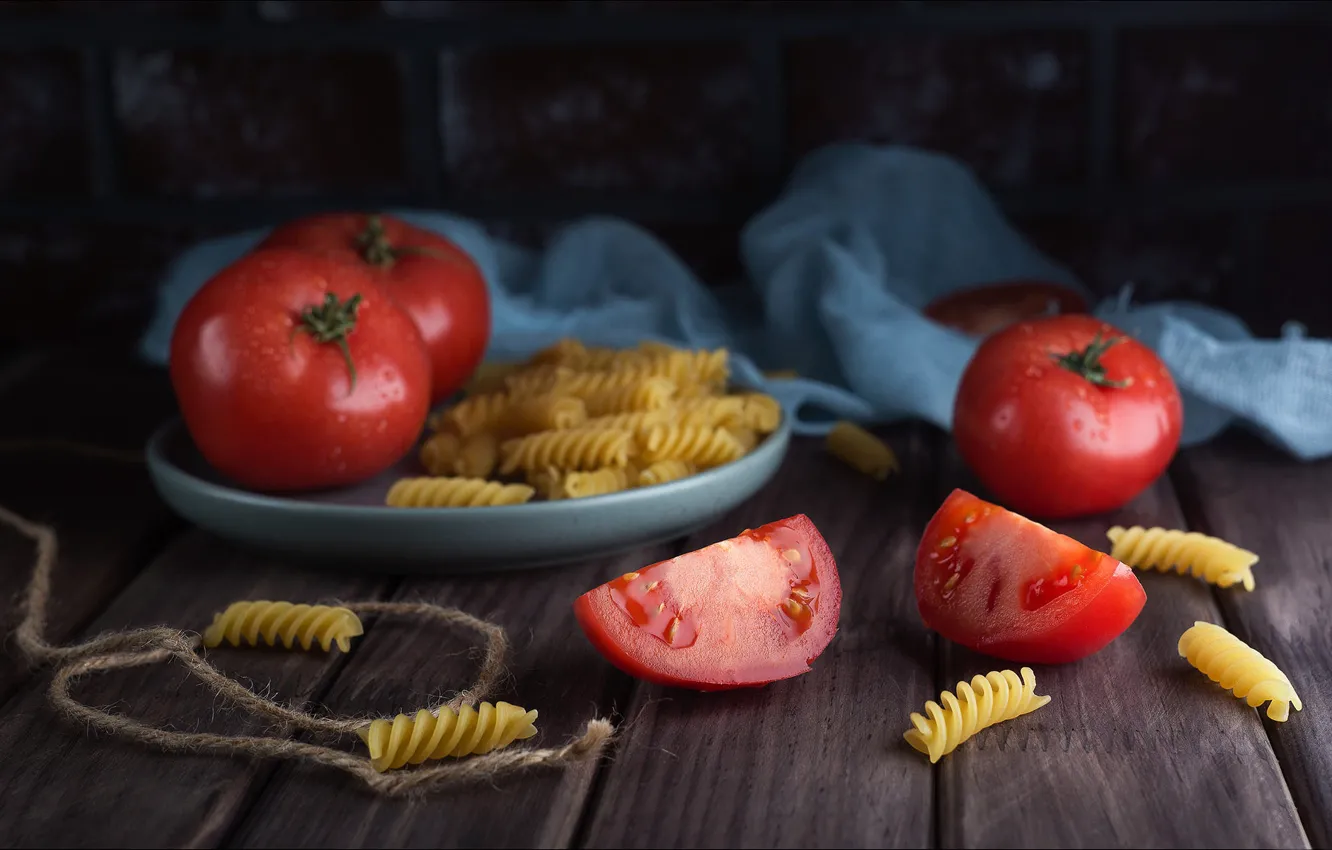 Photo wallpaper drops, the dark background, Board, rope, plate, fabric, horn, tomatoes
