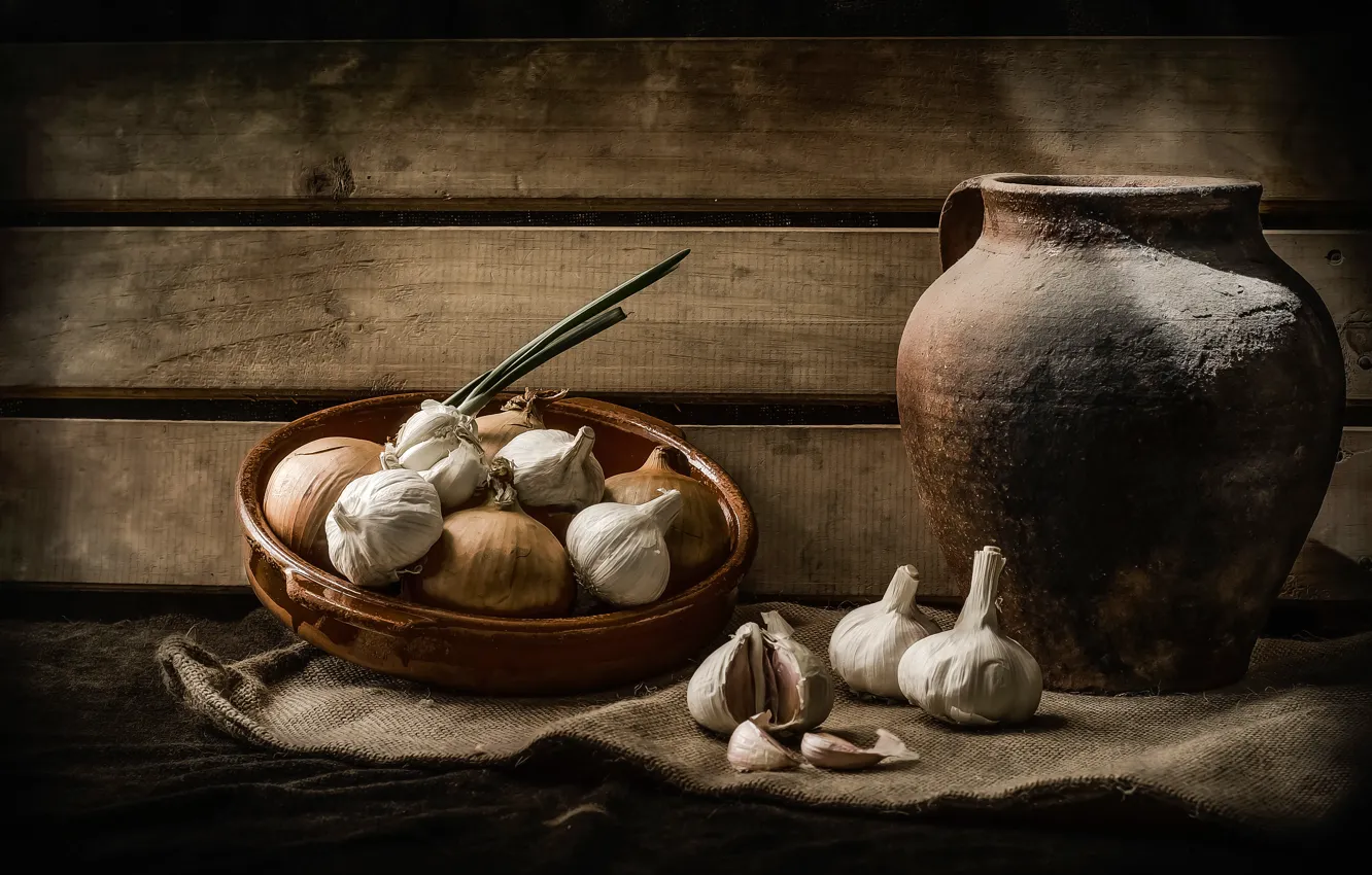 Photo wallpaper bow, bowl, pitcher, still life, garlic
