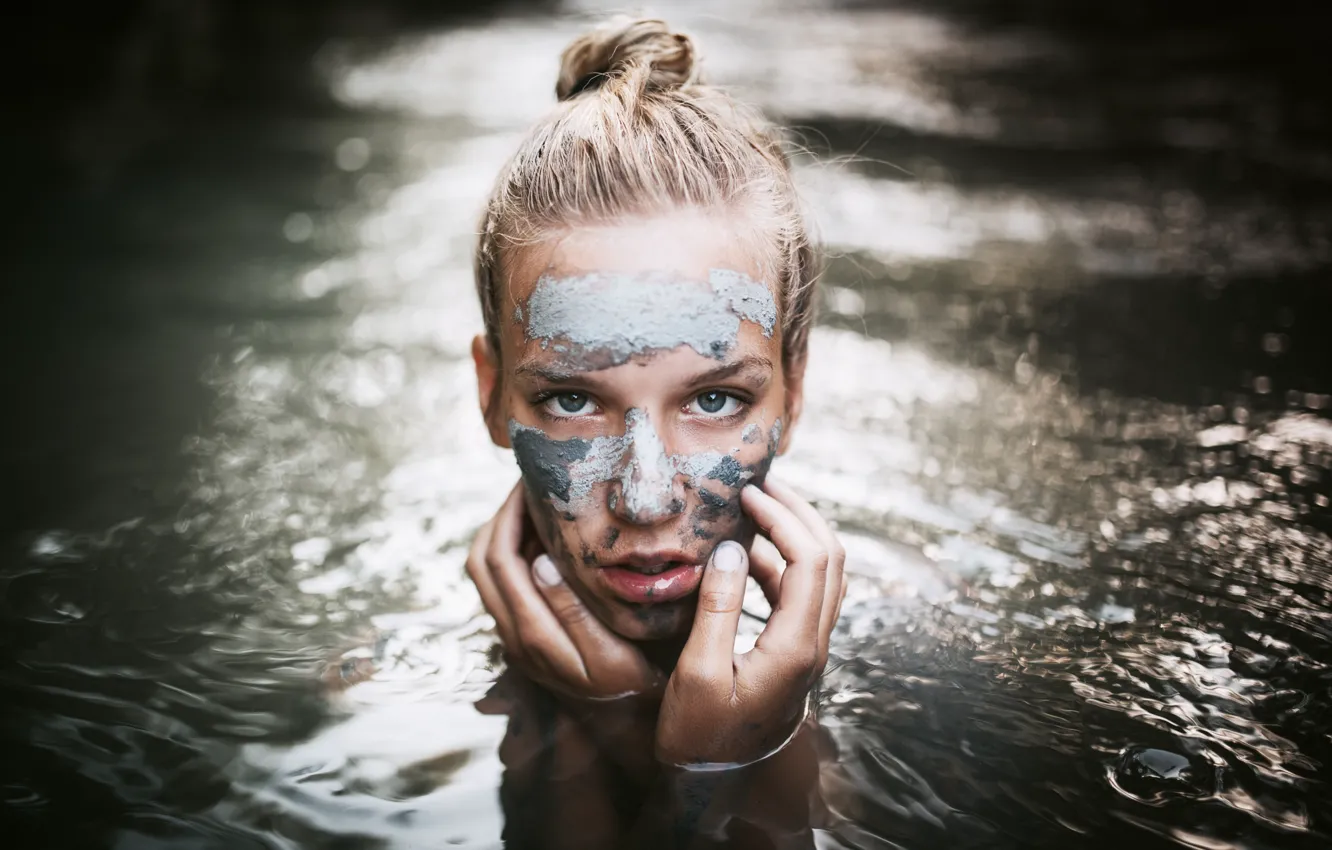 Photo wallpaper girl, hands, in the water, Serbia, Užice, Nebojsa Mrdja