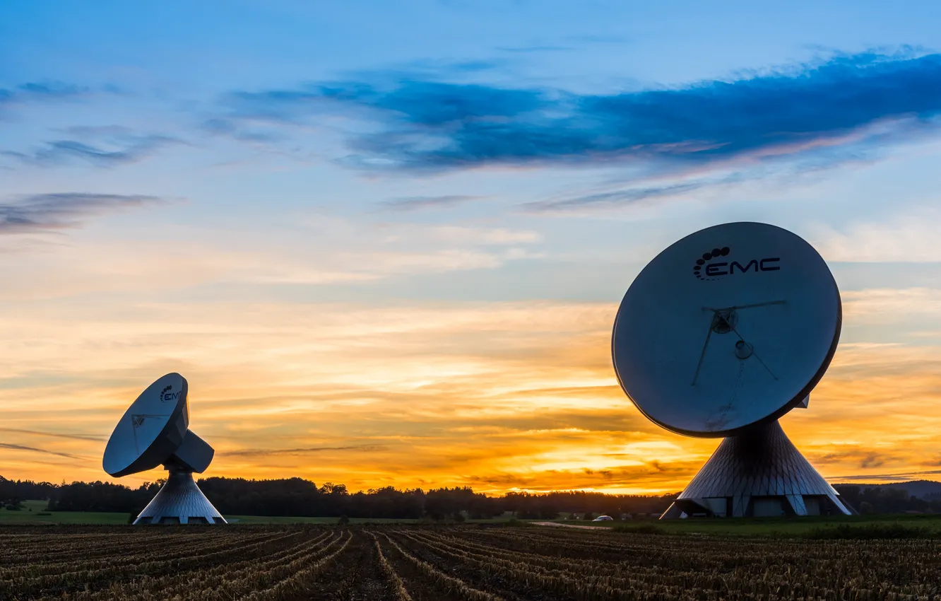 Photo wallpaper field, forest, the sky, clouds, landscape, sunset, two, antenna