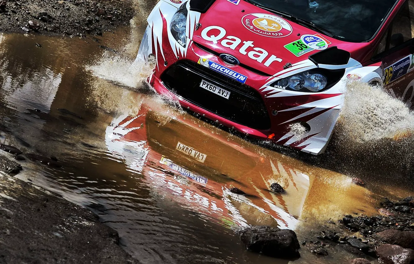 Photo wallpaper Ford, Reflection, Stones, Squirt, WRC, Rally, Fiesta, Ford