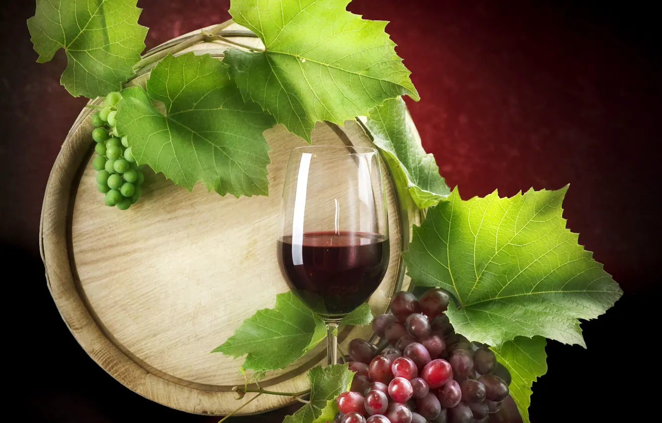 Photo wallpaper leaves, background, wine, glass, grapes, barrel
