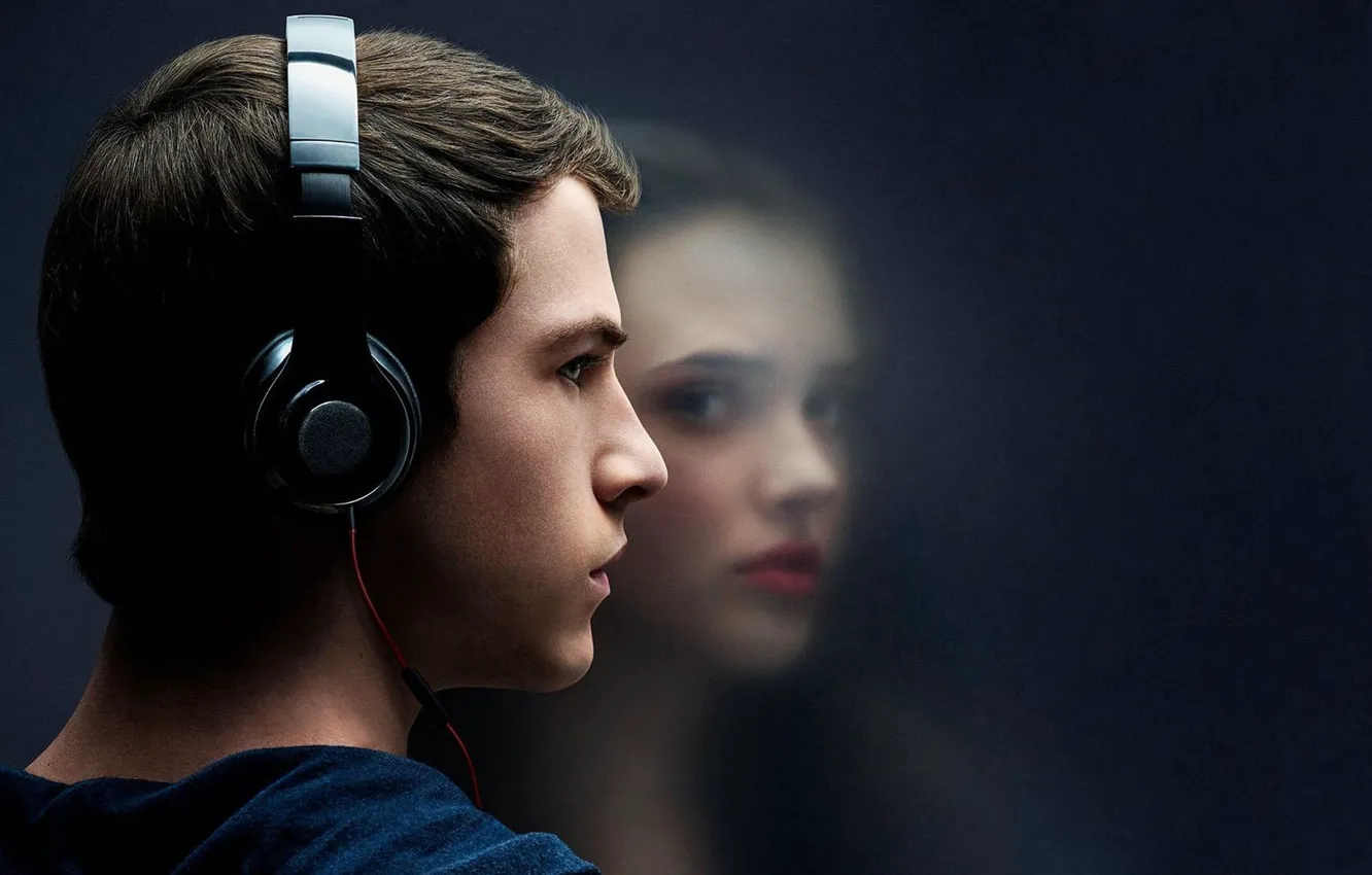 Photo wallpaper headphone, Netflix, Dylan Minnette, tv seies, Katherine Langford, 13 Reasons Why, Clay Jensen