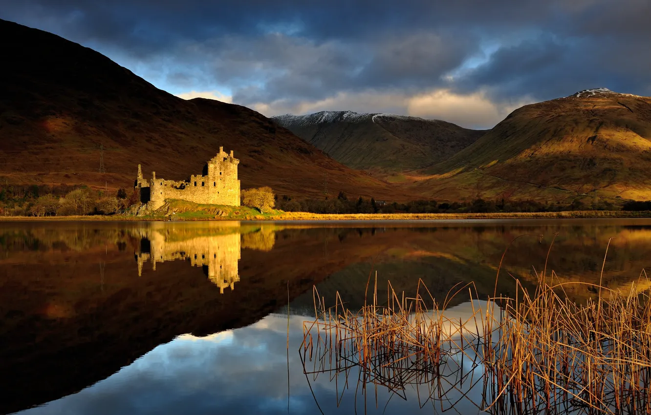 Photo wallpaper castle, shore, pond