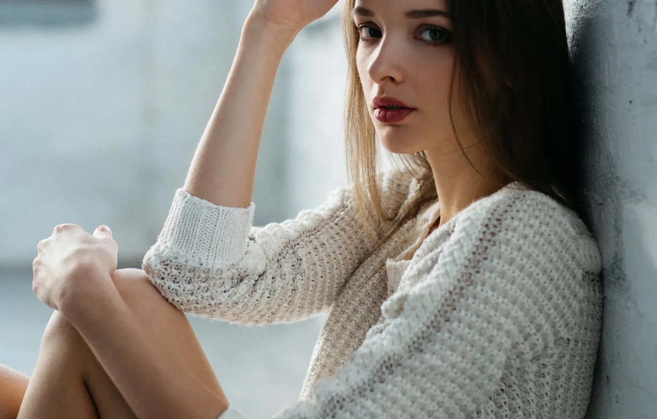 Photo wallpaper look, model, Noemi Kovacs