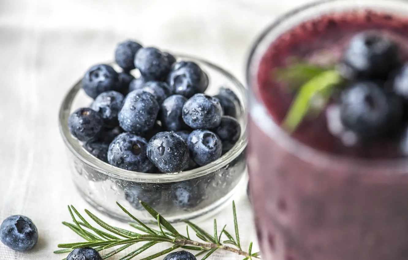 Photo wallpaper berries, cocktail, Blueberries