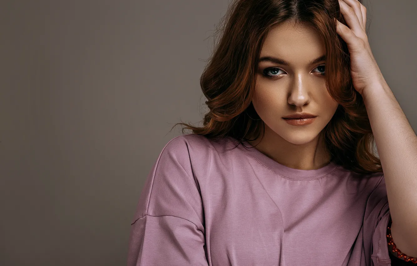 Photo wallpaper look, girl, portrait, makeup, curls, jumper, Alina Podmarkova