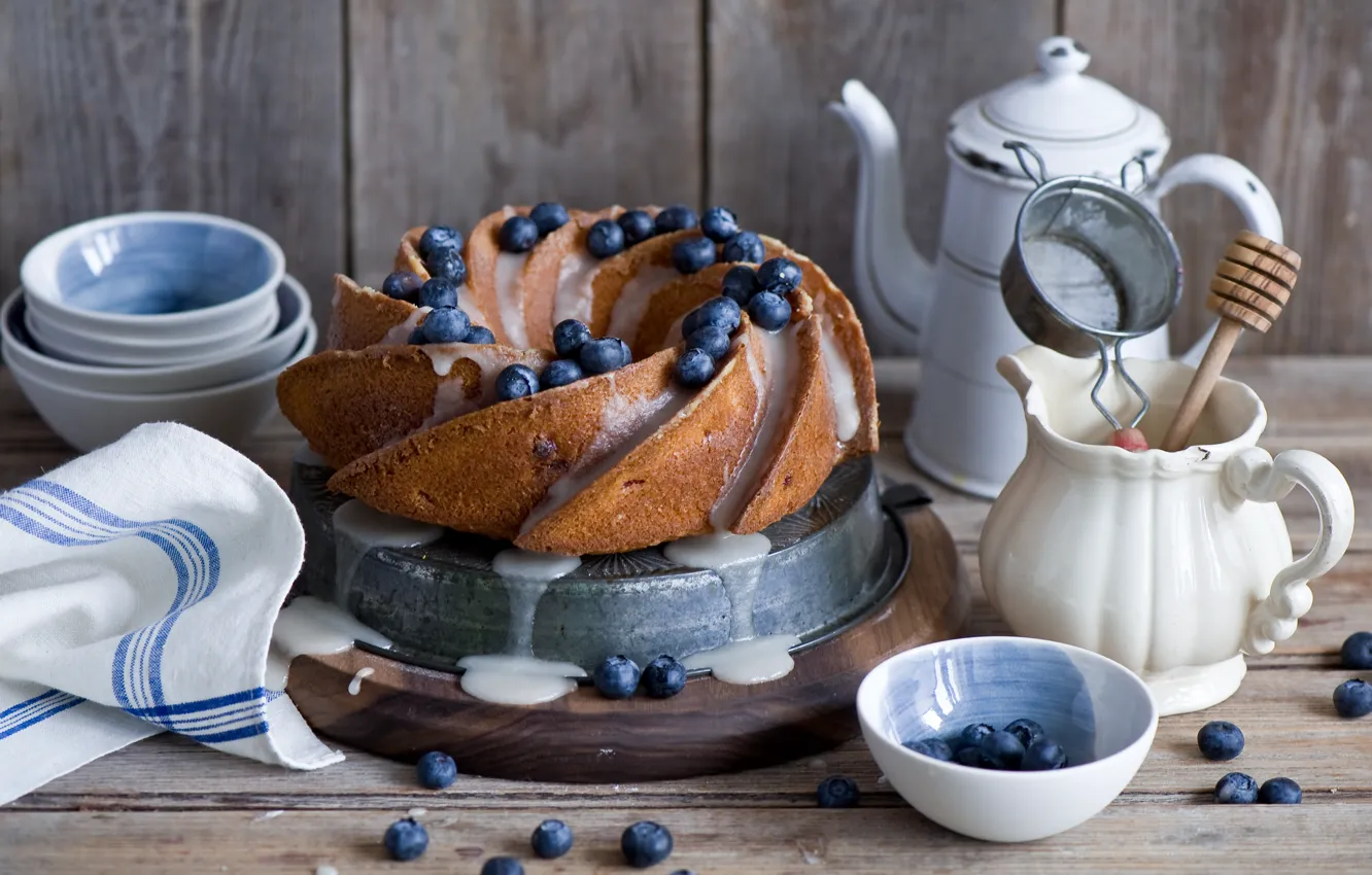 Photo wallpaper berries, blueberries, dishes, cupcakes