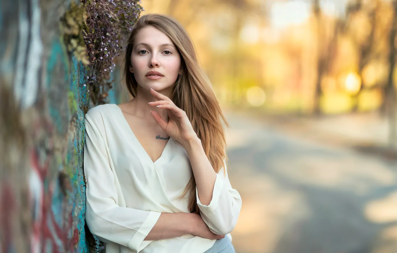 Photo wallpaper look, girl, model, hair, bokeh, Liliya