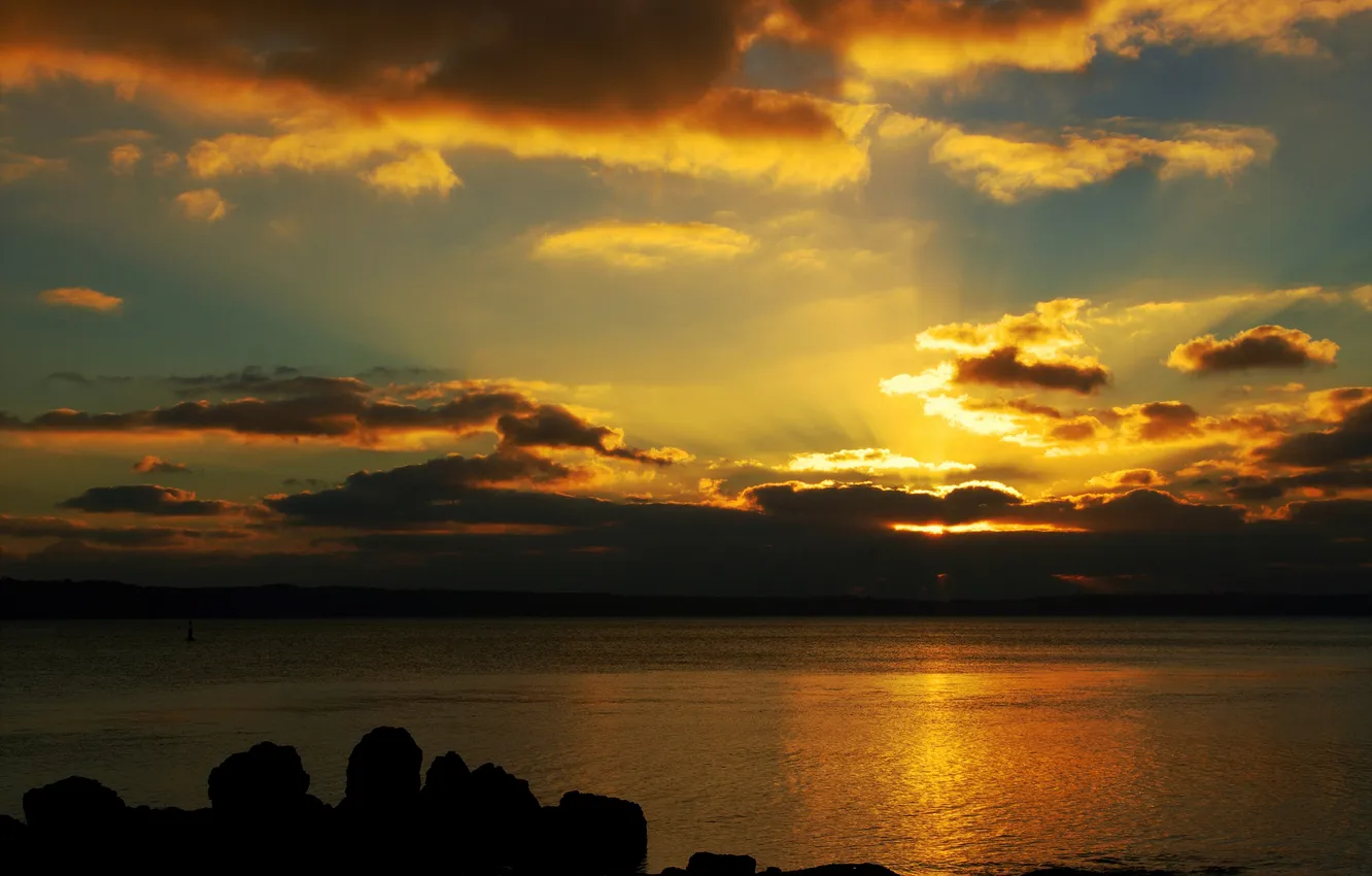 Photo wallpaper sea, the sky, rays, sunset