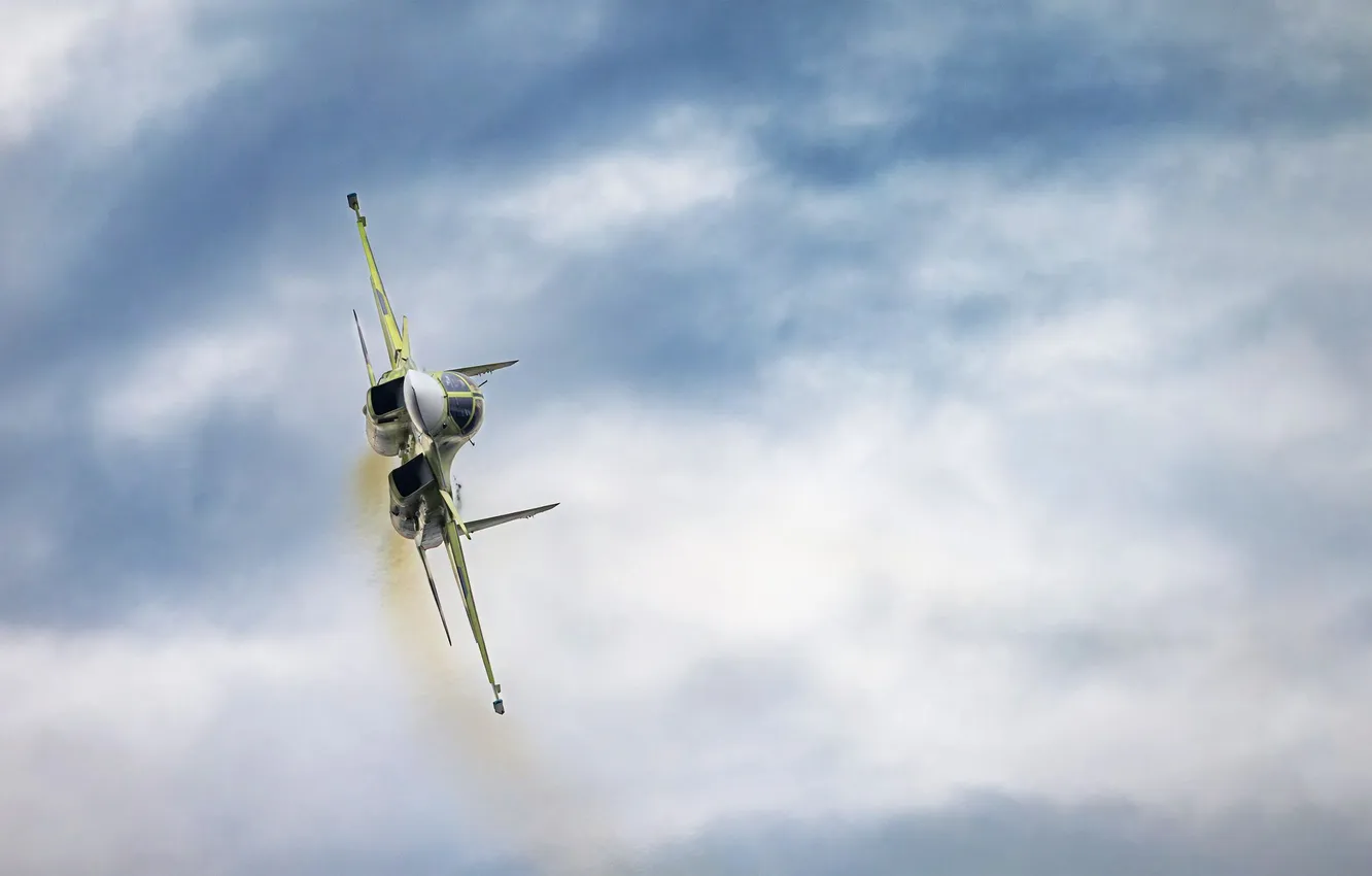 Photo wallpaper clouds, flight, turn, the plane, Sukhoi, fighter-bomber, Dry, Su-34