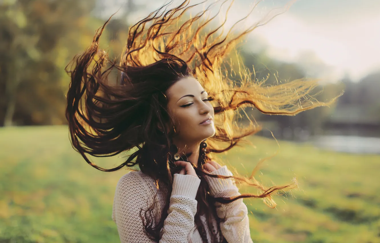 Photo wallpaper girl, the wind, hair