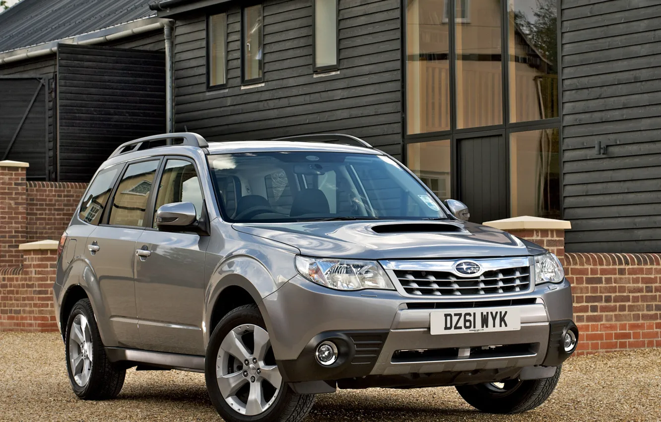 Photo wallpaper car, England, Subaru, Japan, jeep, SUV, UK, Japan