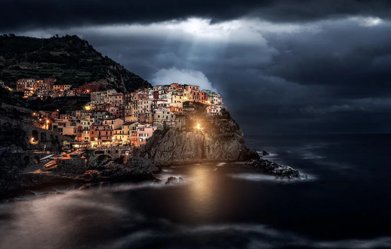 Photo wallpaper clouds, storm, open, element, town, photographer, Guerel Sahin, a ray of sun