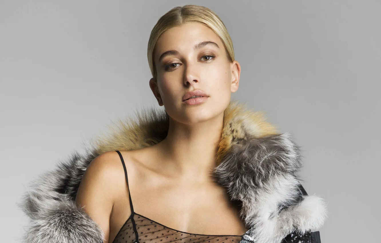 Photo wallpaper portrait, look, Nicole Benisti, fur, Hailey Baldwin, girl, beautiful