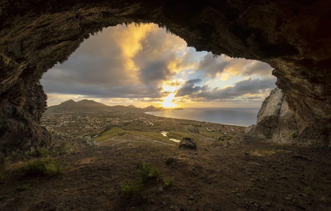 Photo wallpaper sea, mountains, shore, cave
