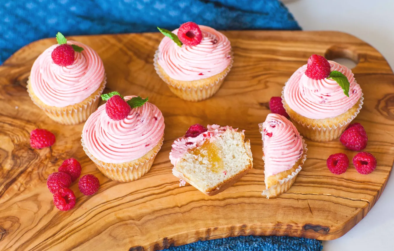 Photo wallpaper raspberry, cream, cakes, muffins