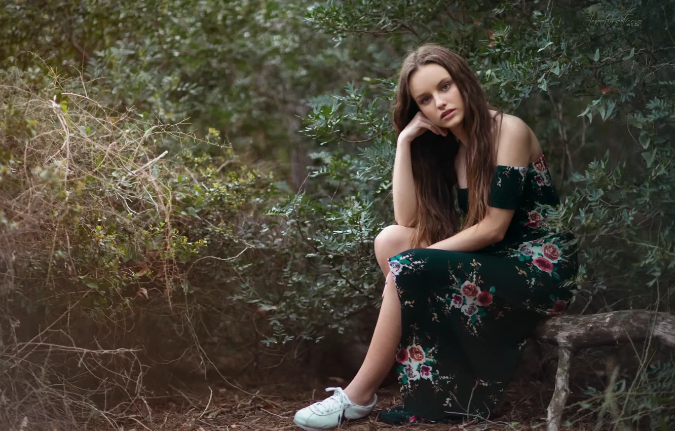 Photo wallpaper girl, nature, Claudia Followed