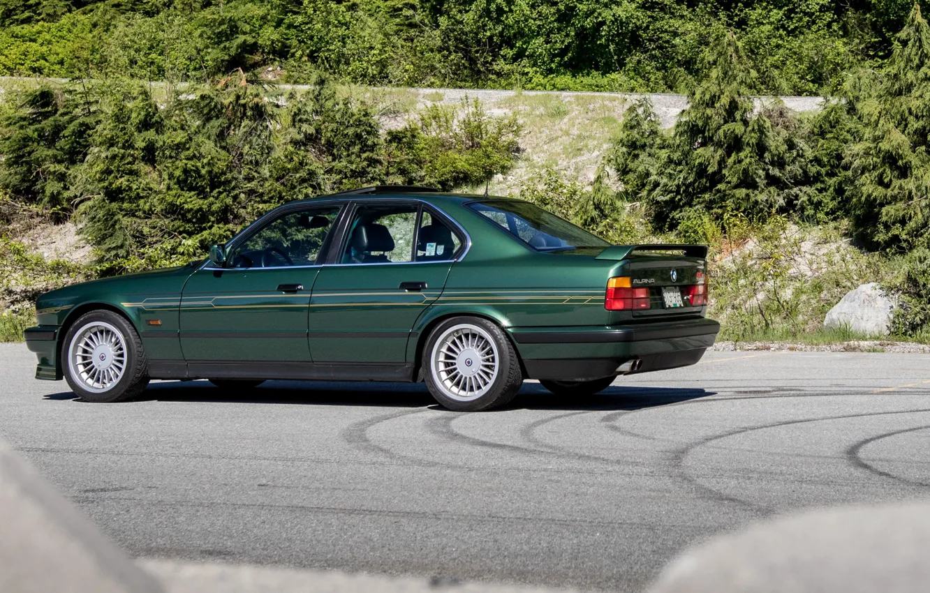 Photo wallpaper green, BMW, E34, Alpina, Bi-Turbo, Rear, Aplina B10