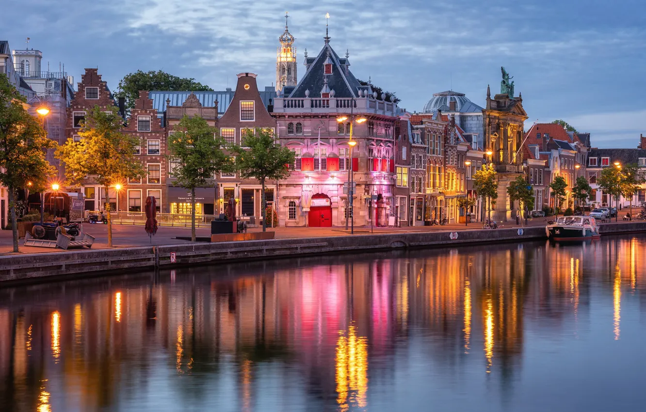 Photo wallpaper the city, building, home, the evening, lighting, lights, channel, Netherlands