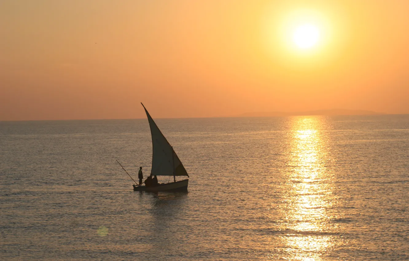 Photo wallpaper the ocean, boat, morning, sail, fishermen, sunset, Mozambique, Bazaruto Archipelago