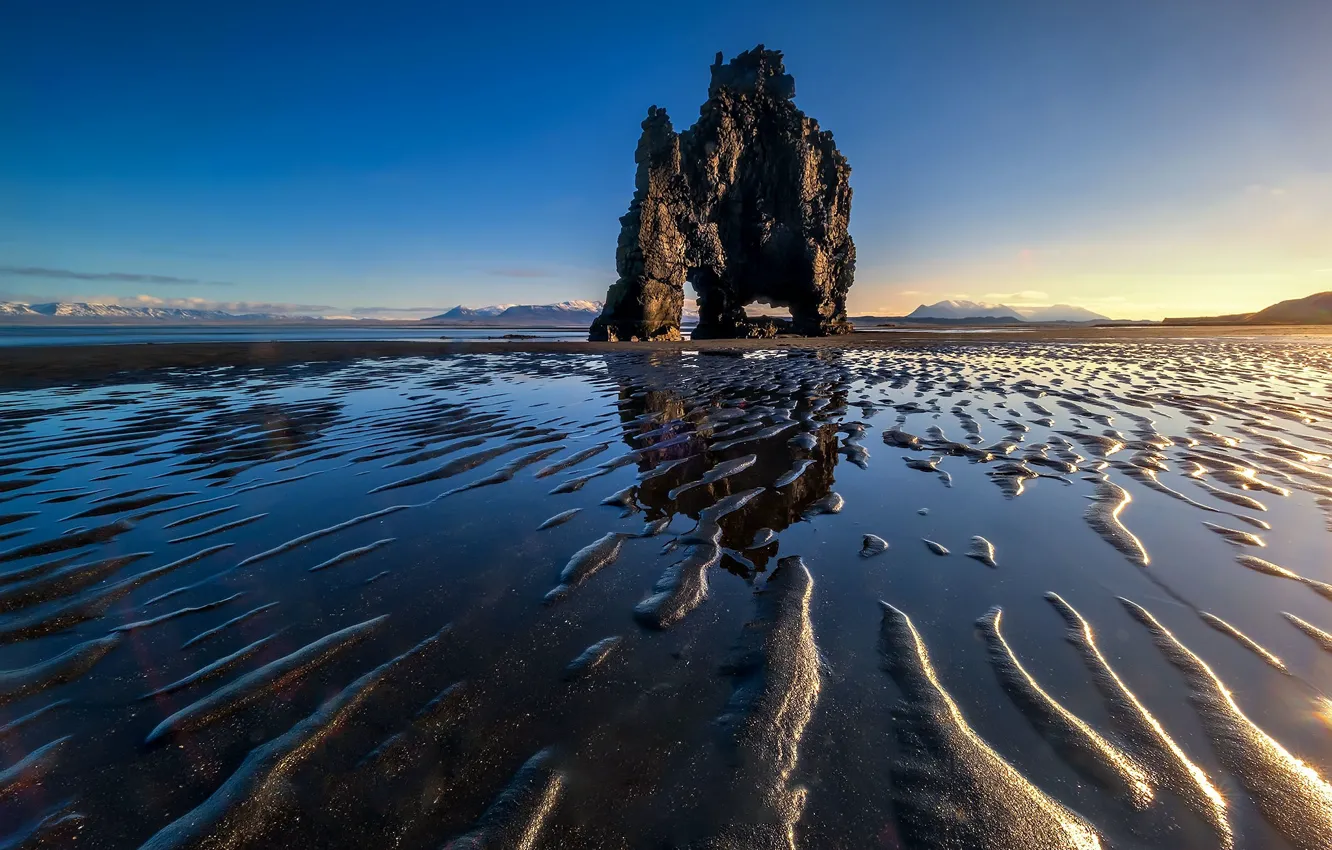 Photo wallpaper sea, the sky, rocks, tide