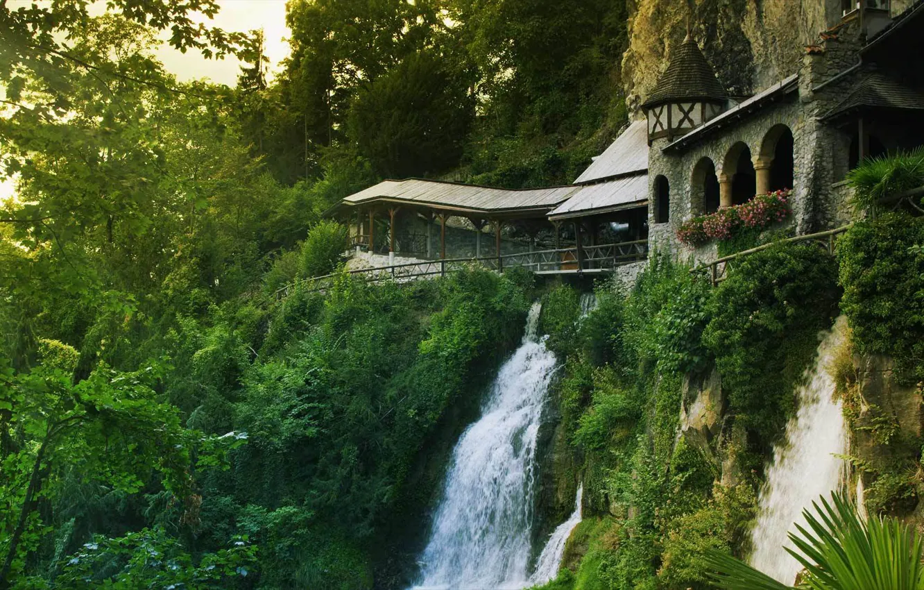 Photo wallpaper Switzerland, Switzerland, monastery, Beatenberg, Saint Beatus Caves