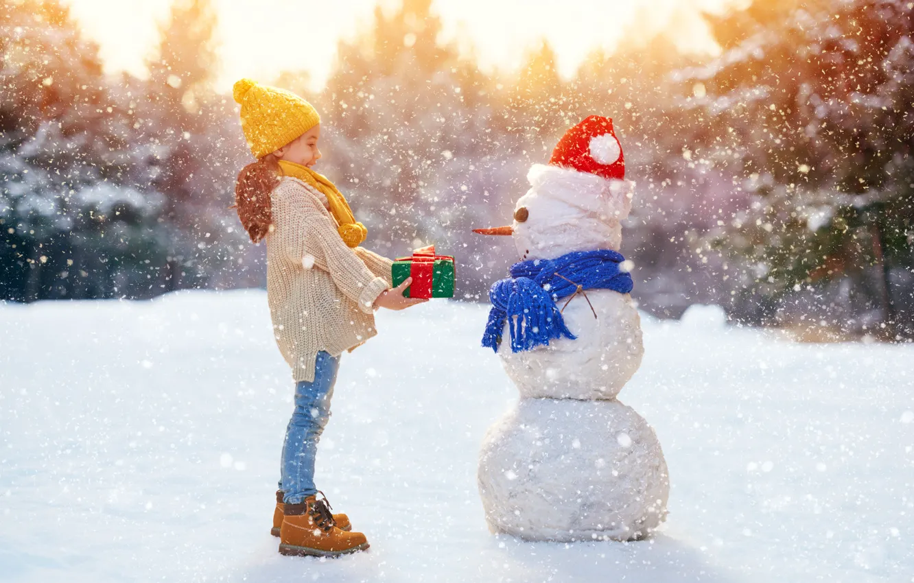 Photo wallpaper mood, Winter, Snow, scarf, Children, Jeans, Girl, New year