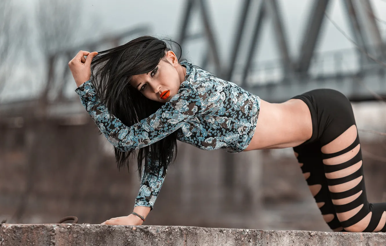 Photo wallpaper look, bridge, sexy, pose, style, background, model, makeup