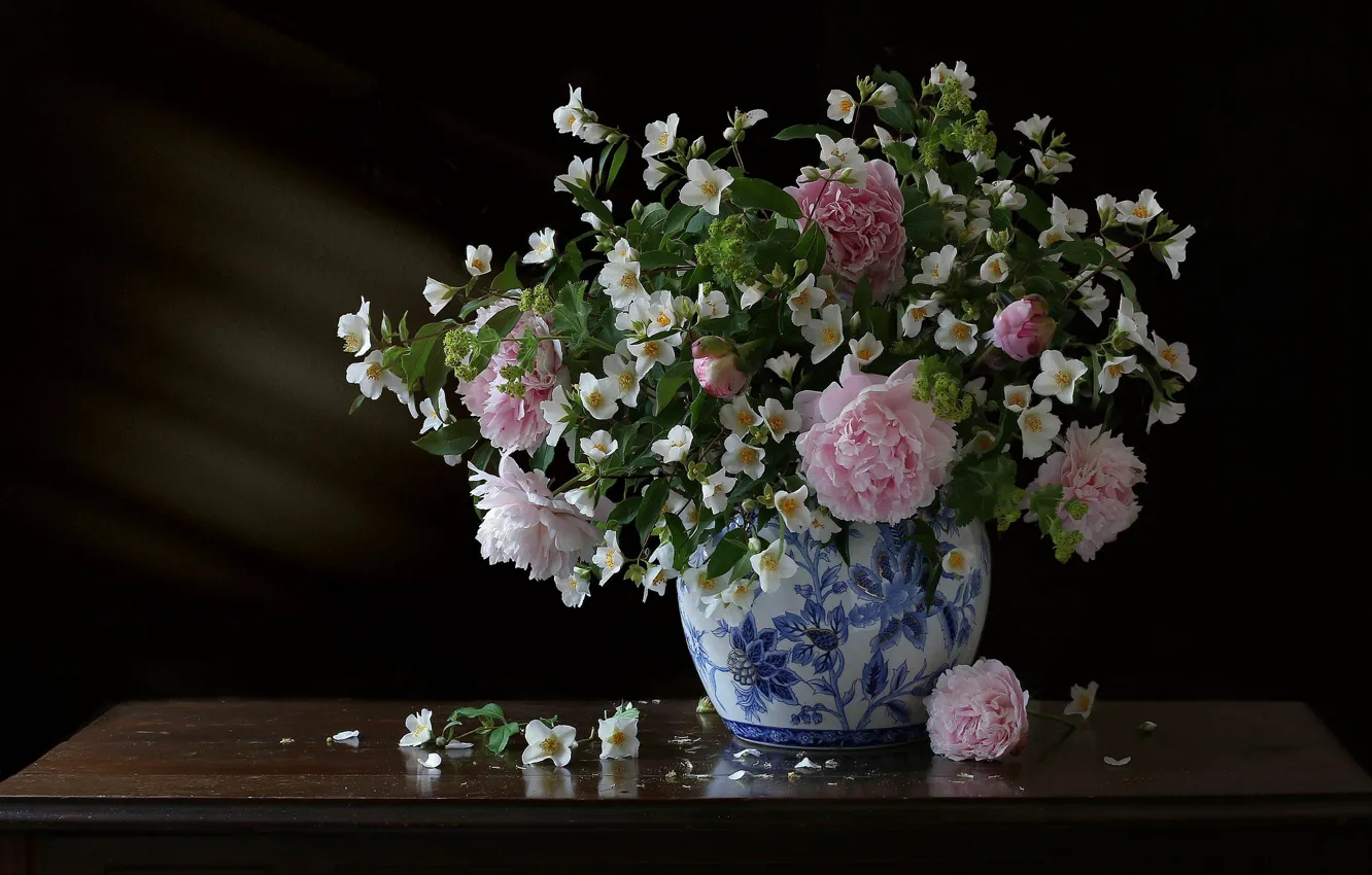 Photo wallpaper background, bouquet, vase, peonies, Jasmine