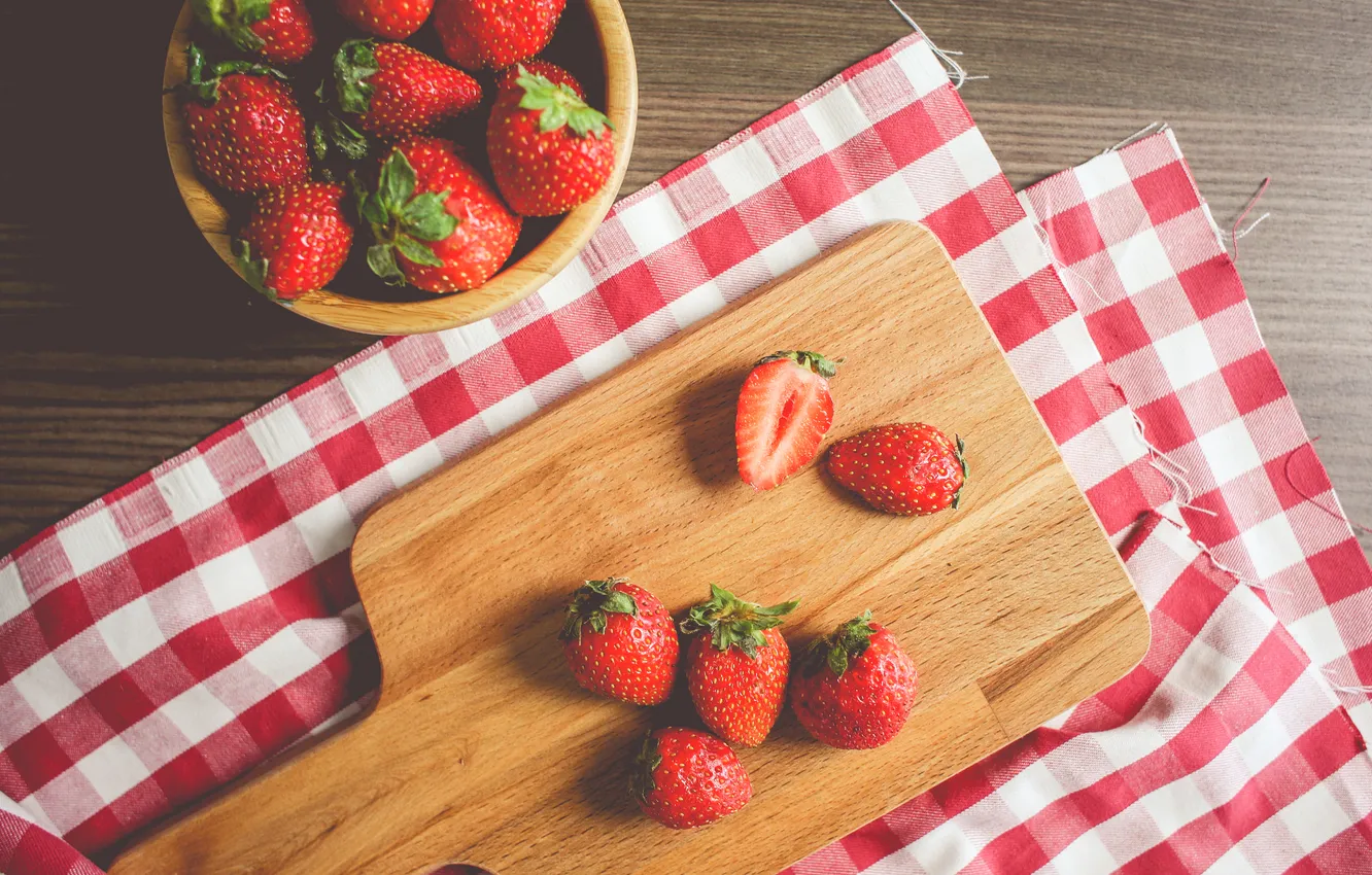 Photo wallpaper red, berries, strawberry