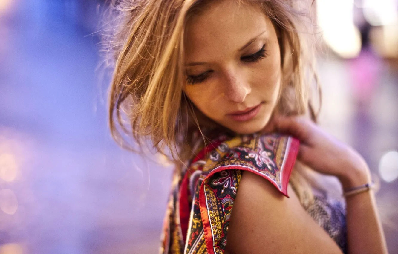 Photo wallpaper girl, face, blonde, freckles, girl, model