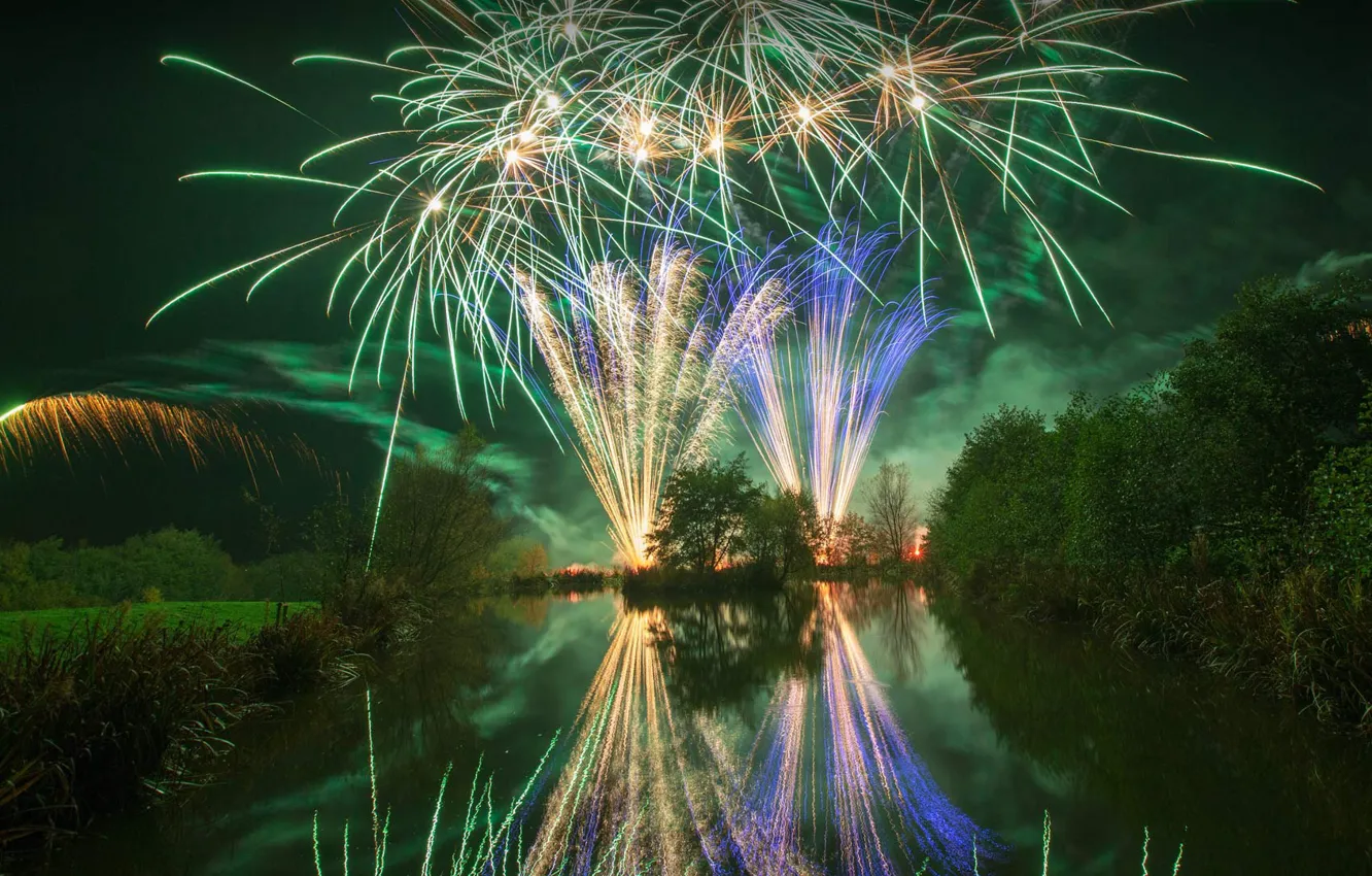 Photo wallpaper England, Lancashire, Bonfire night, The night of the fireworks, Guy Fawkes Night