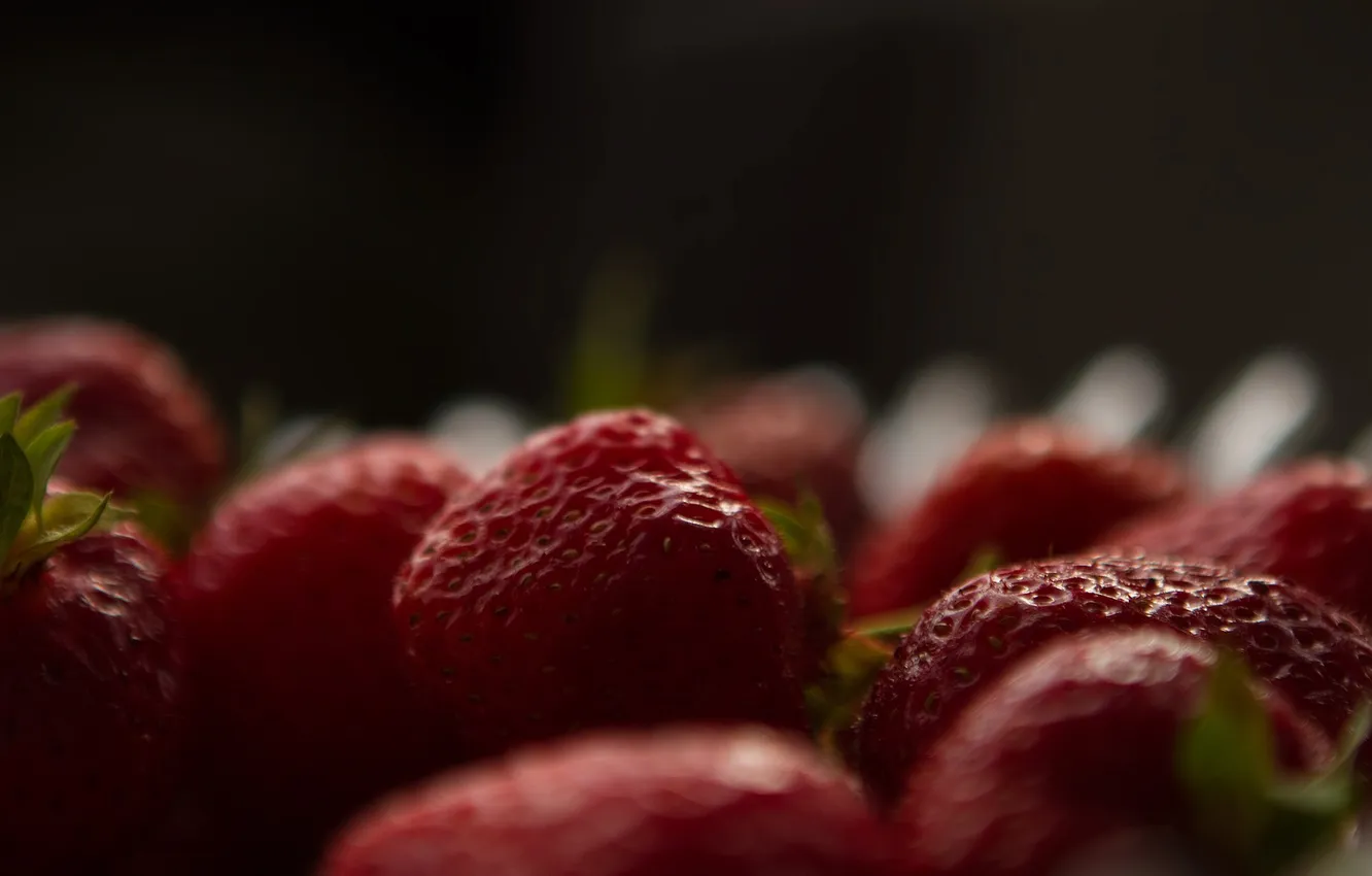 Photo wallpaper blur, strawberry, berry