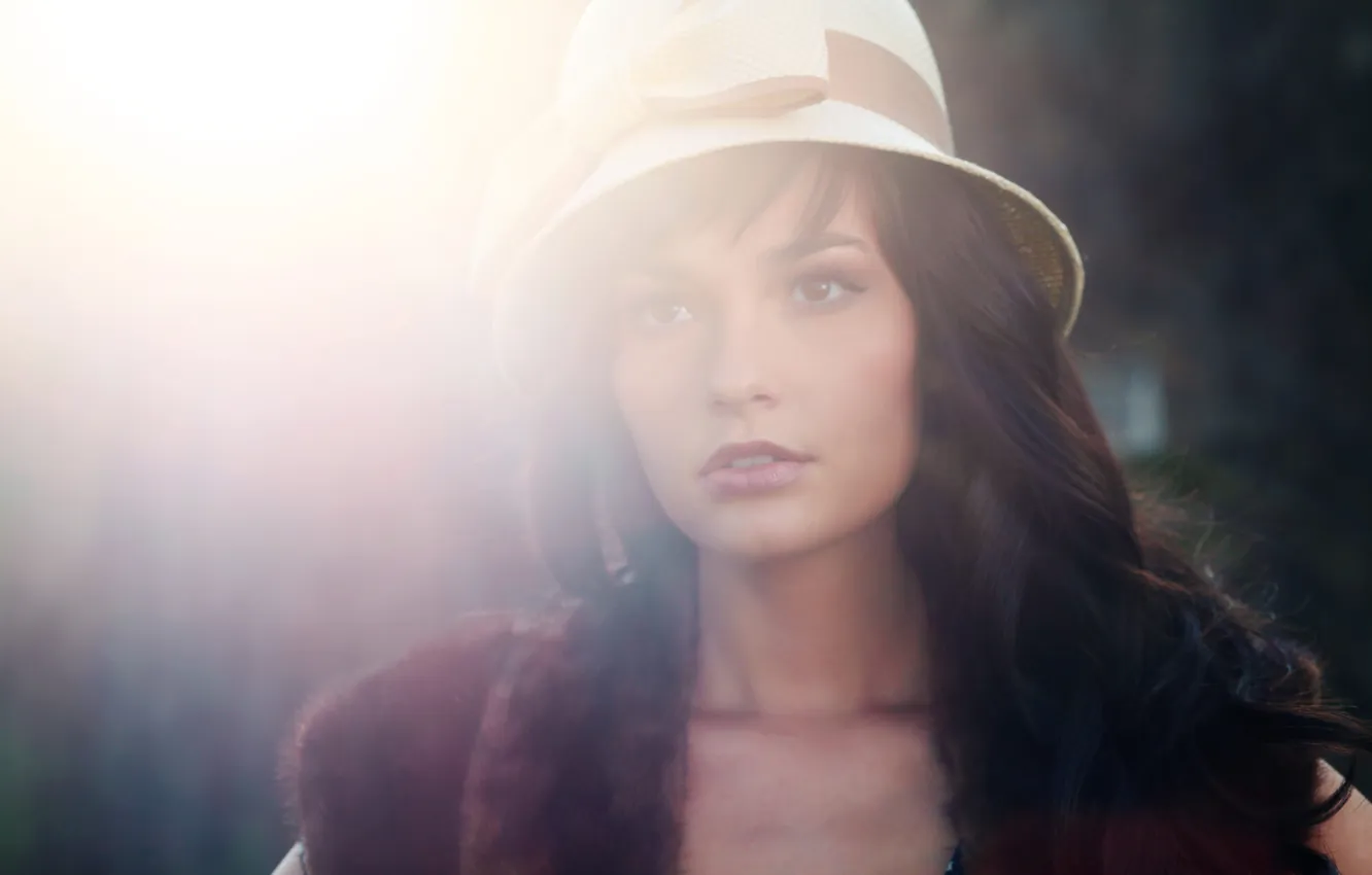 Photo wallpaper look, girl, face, hair, hat
